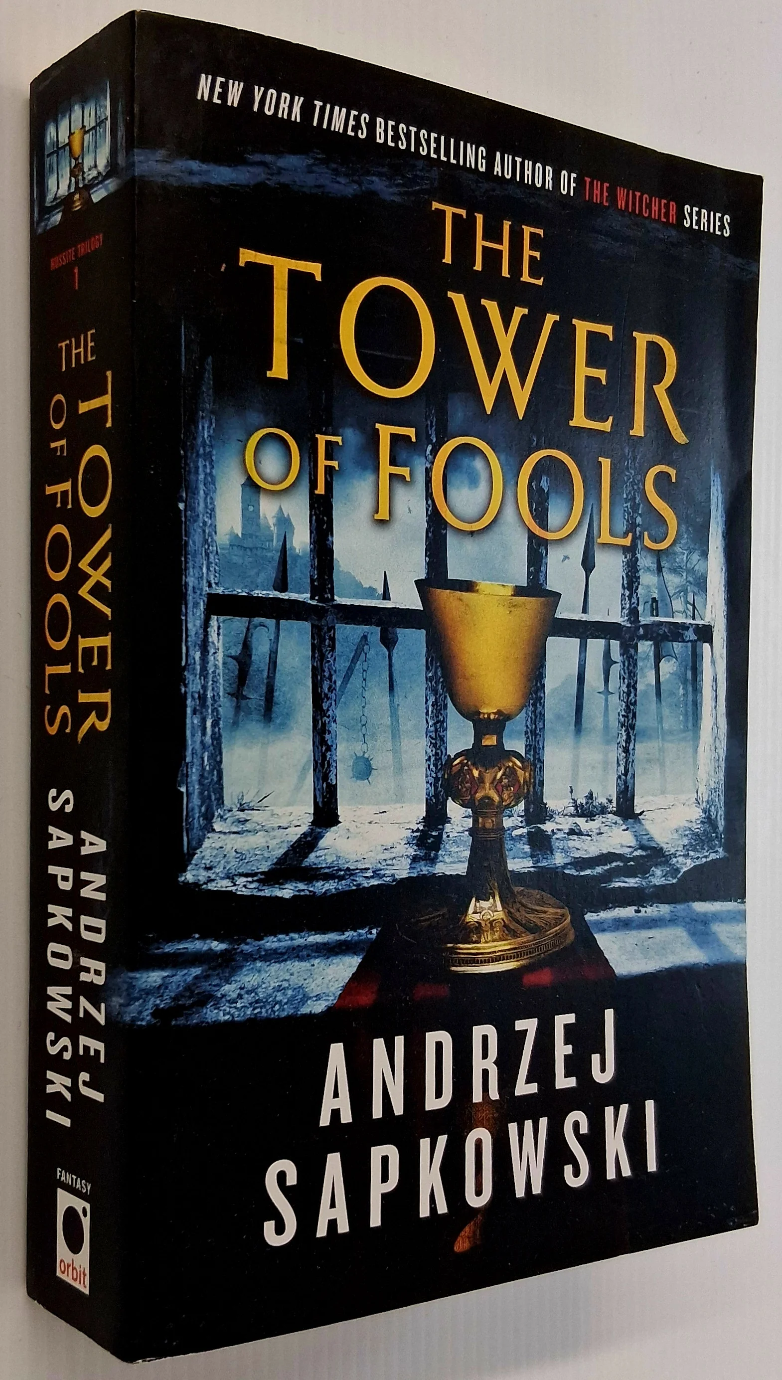 THE TOWER OF FOOLS - Andrzej Sapkowski - Image 4
