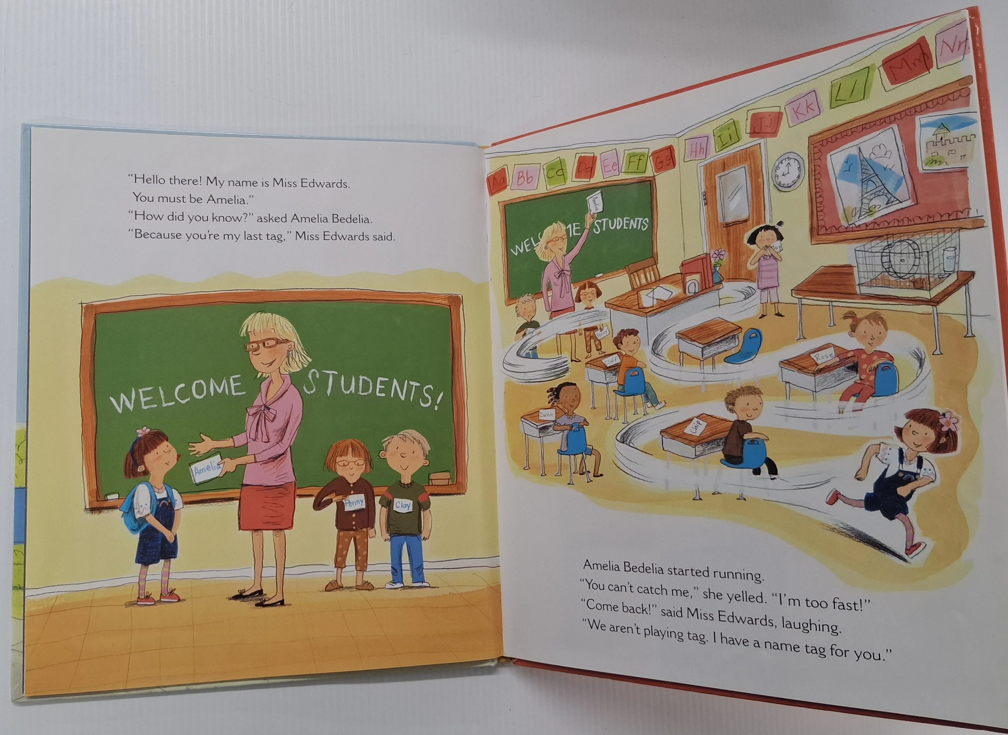 AMELIA BEDELIA'S FIRST DAY OF SCHOOL - Herman Parish - Image 6