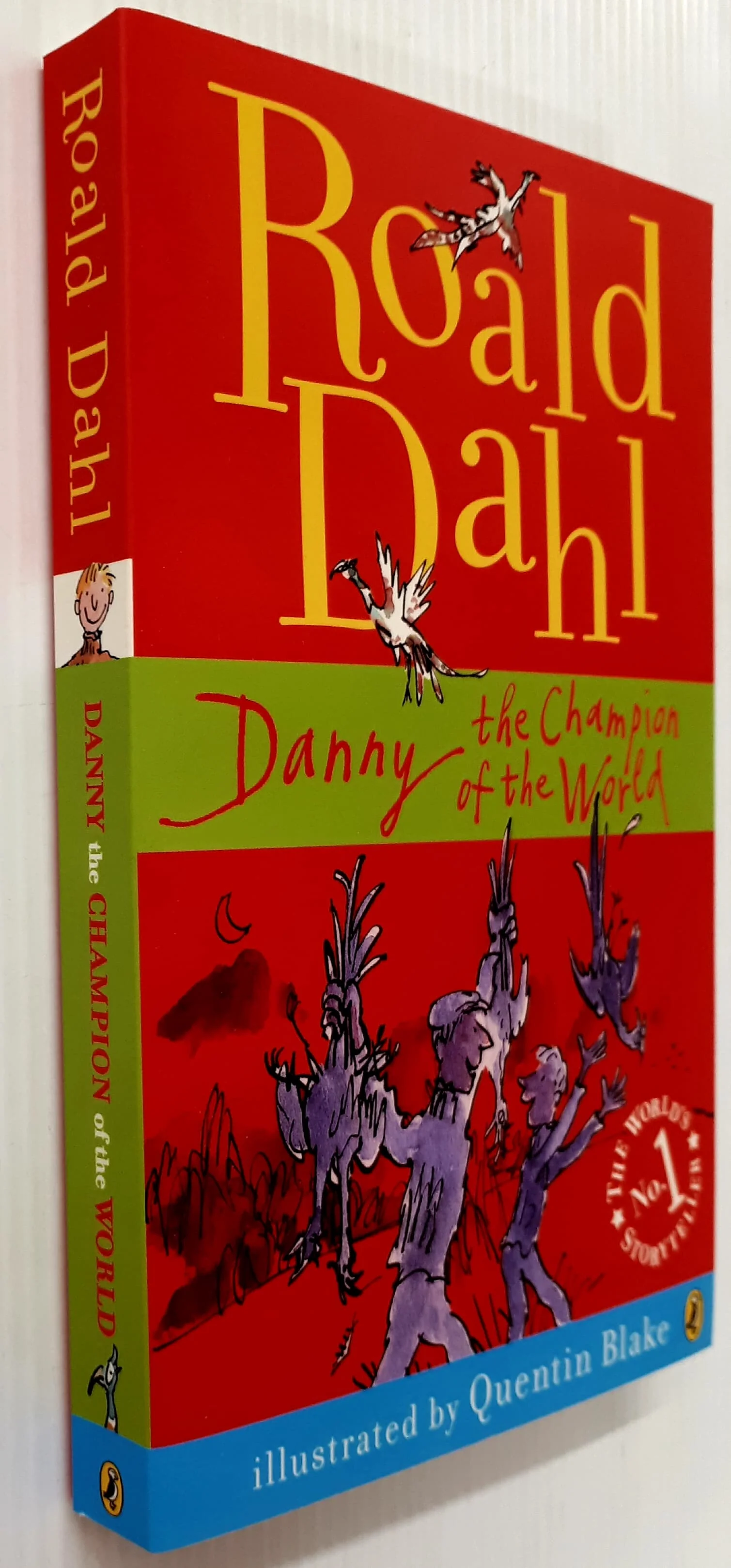 DANNY THE CHAMPION OF THE WORLD - Roald Dahl - Image 5