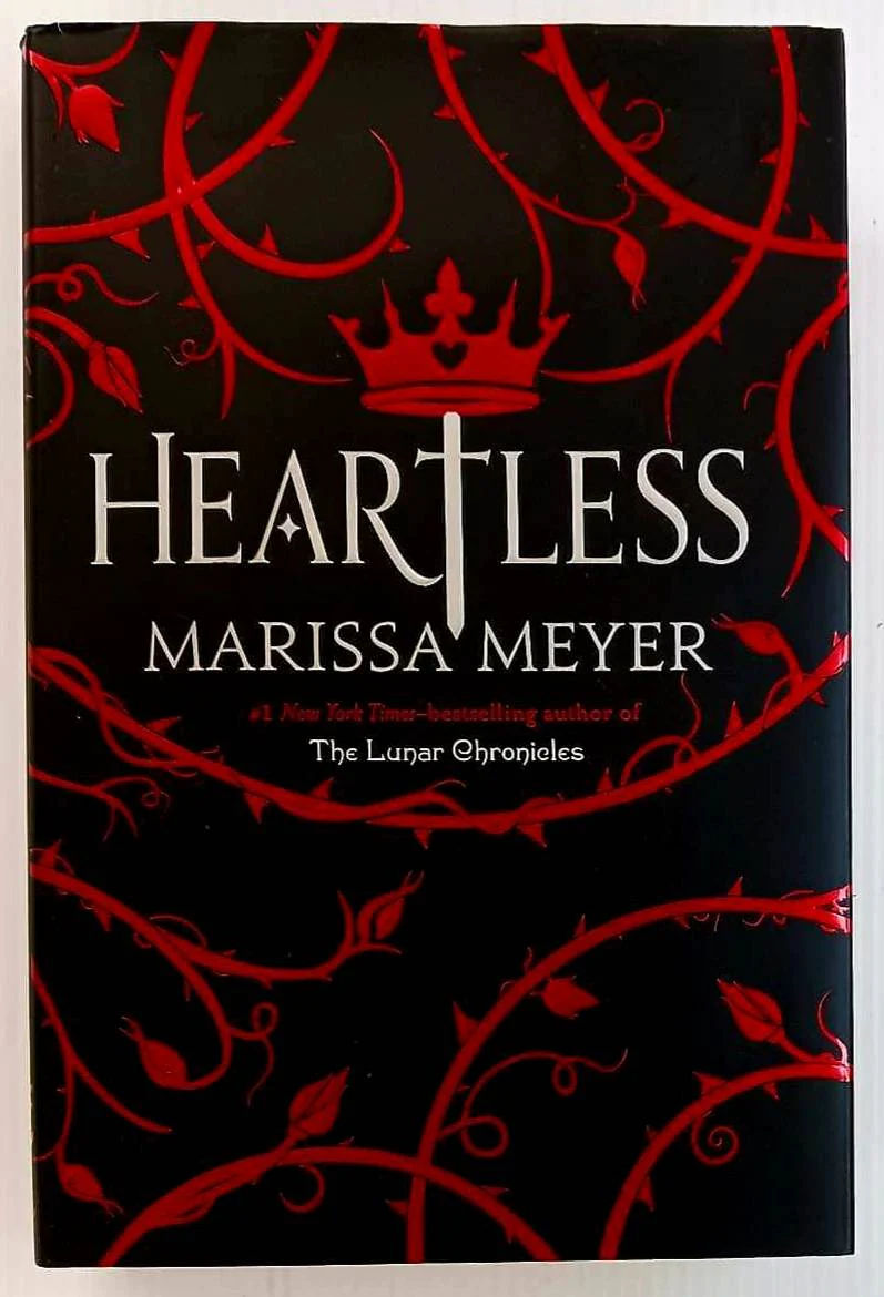 HEARTLESS - Marissa Meyer