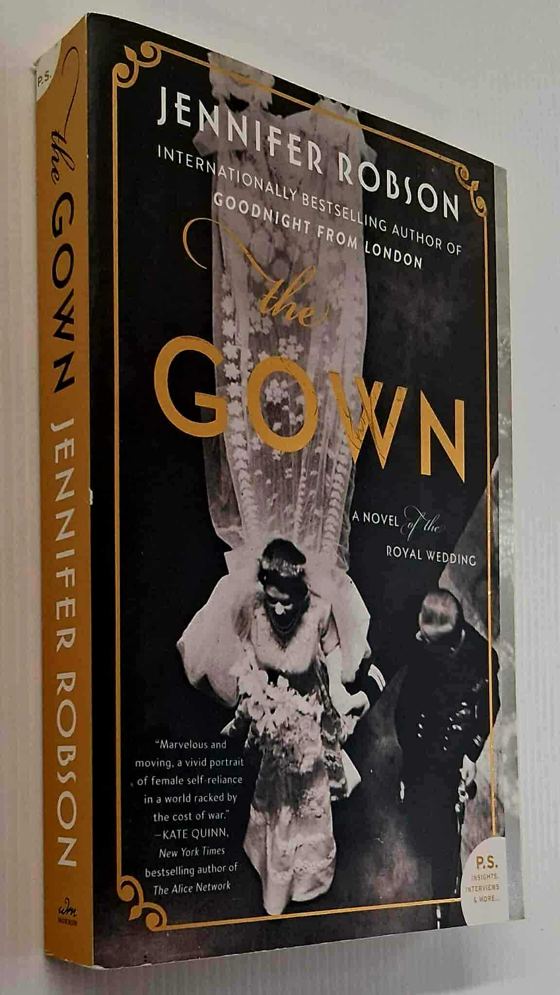 THE GOWN - Jennifer Robson - Image 5
