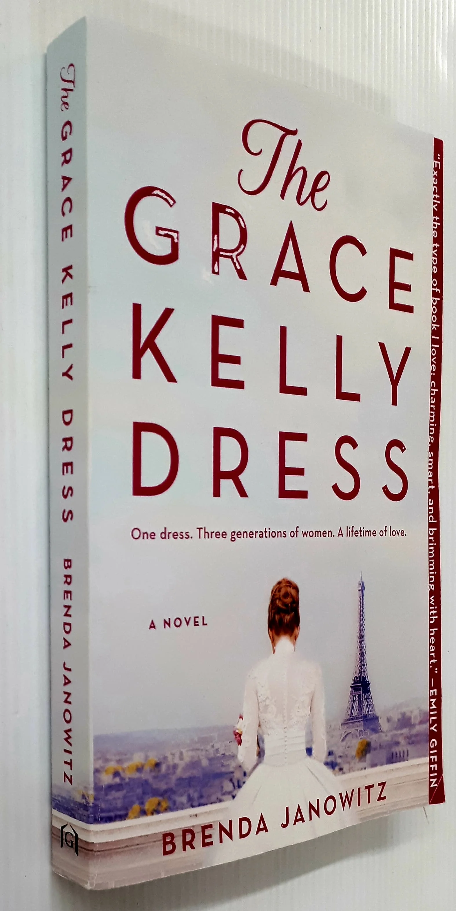 THE GRACE KELLY DRESS - Brenda Janowitz - Image 4