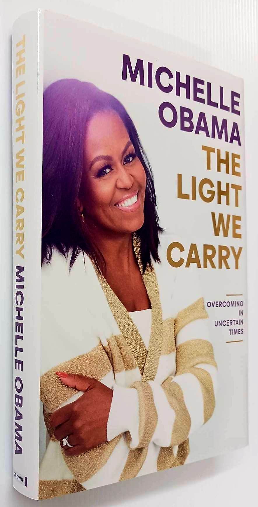 THE LIGHT WE CARRY - Michelle Obama - Image 9
