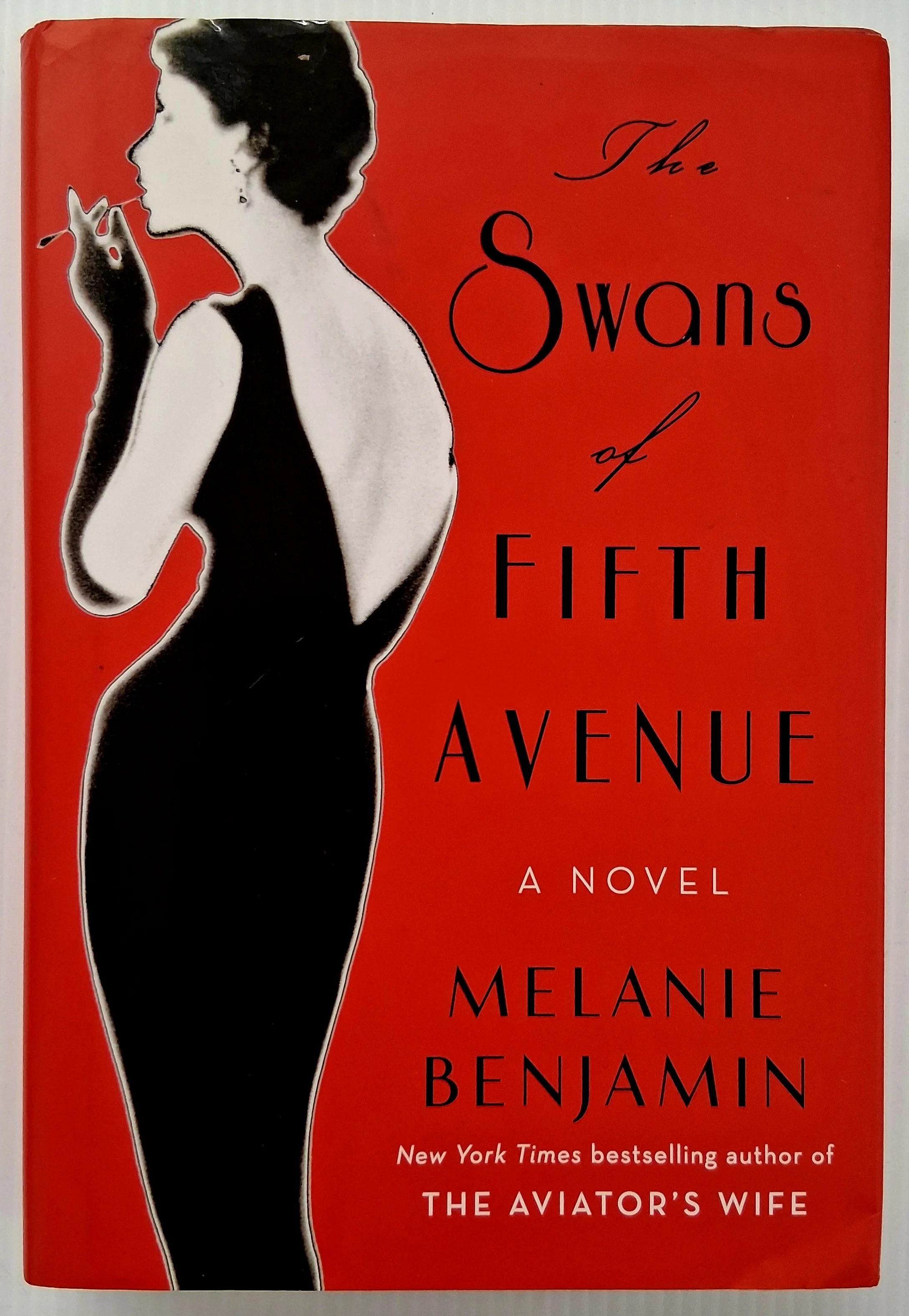 THE SWANS OF FIFTH AVENUE - Melanie Benjamin