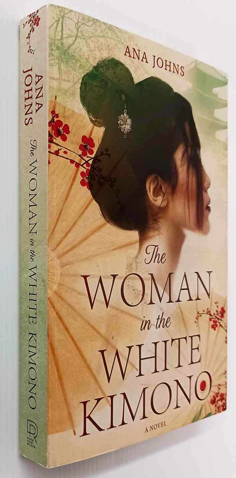 THE WOMAN IN THE WHITE KIMONO - Ana Johns - Image 4